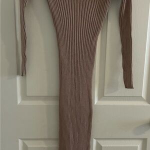 Elegant Long Sleeve Ribbed Knit Dress